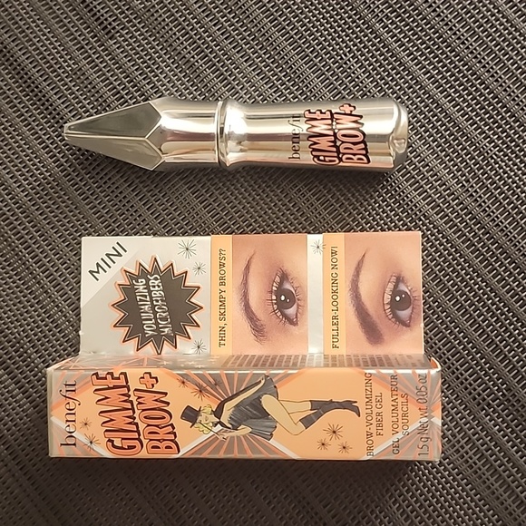 Benefit Cosmetics Gimme Brow+ Tinted Volumizing Eyebrow Gel Mini - Picture 1 of 3